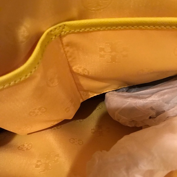 Authentic Tory Burch tote - Picture 5 of 5